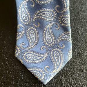 MICHAEL Michael Kors Blue, White & Cream Paisley Silk Tie
